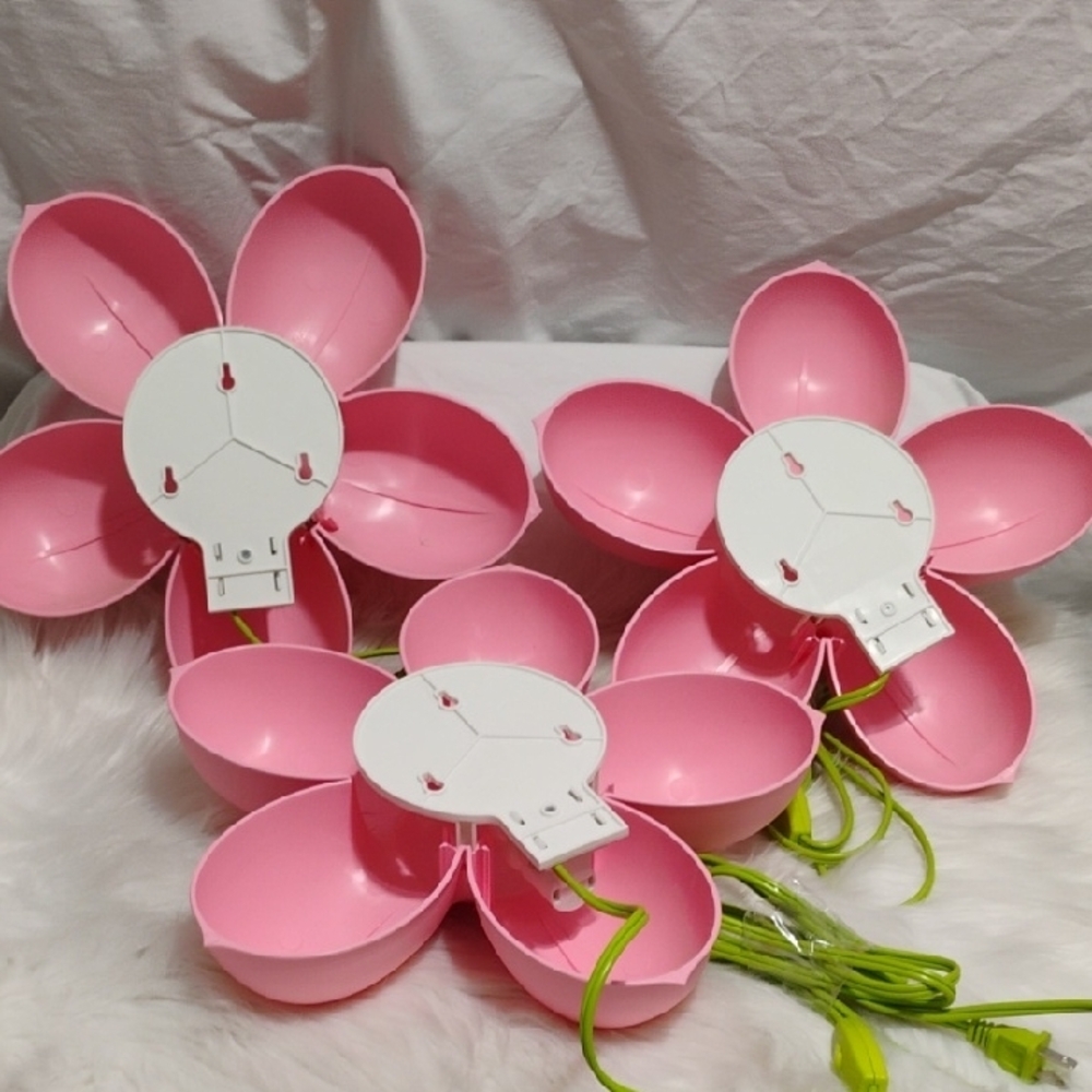 (#70) SALE! IKEA Pink Flower Bundle Of 3 Wall Lamps Works Great See Pictures - Picture 5 of 13